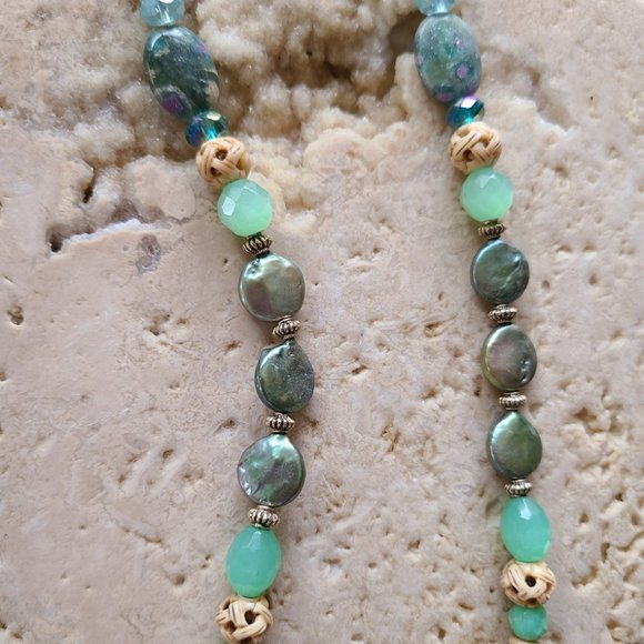 Zoisite Matrix with bits of Pinkish Ruby Drop - Picture 5 of 8